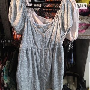 🐇American Eagle button down off shoulder dress